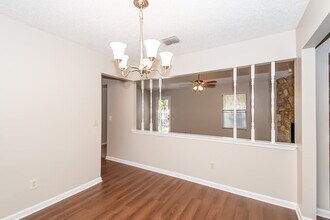 806 Hardwood St in Orange Park, FL - Building Photo - Building Photo