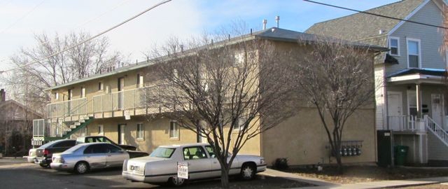 30 Martin St in Reno, NV - Foto de edificio