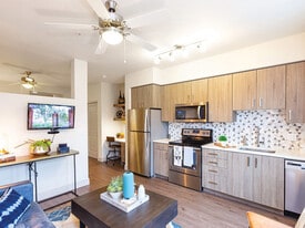 ArLo in Portland, OR - Building Photo