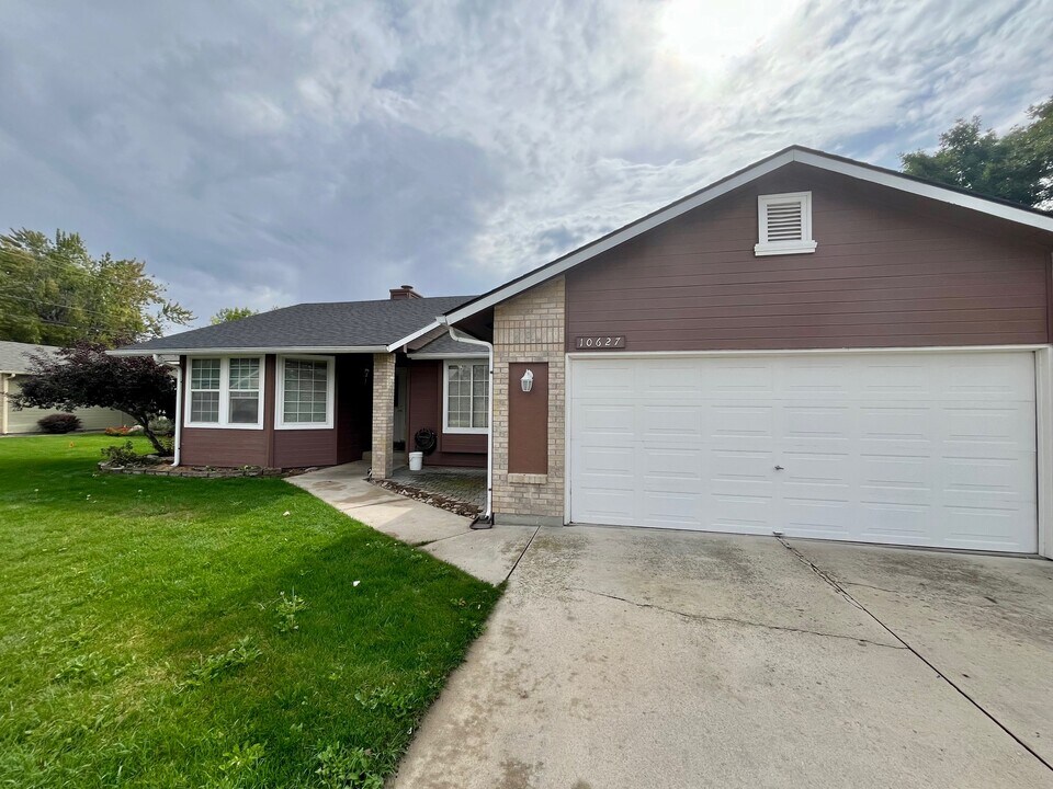 10627 W Richey Dr in Boise, ID - Building Photo