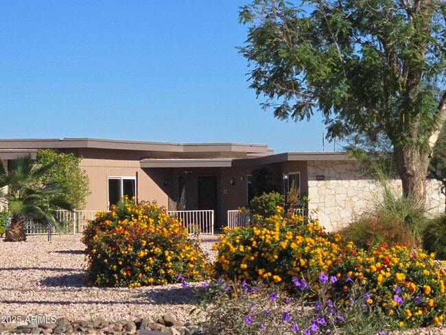 10838 W Thunderbird Blvd in Sun City, AZ - Building Photo - Building Photo