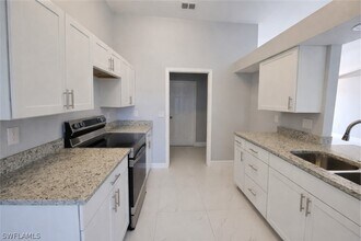 3012 40th St SW in Lehigh Acres, FL - Building Photo - Building Photo