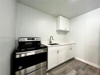 711 SW 5th St photo'