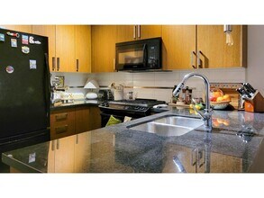 15988-15926 26 Ave in Surrey, BC - Building Photo - Building Photo