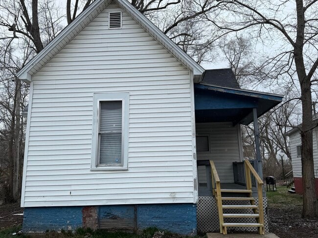 property at 18 S Collett St