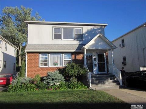 property at 8 Miriam St