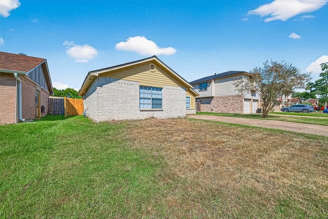 18614 Andalusian Dr in Cypress, TX - Building Photo - Building Photo