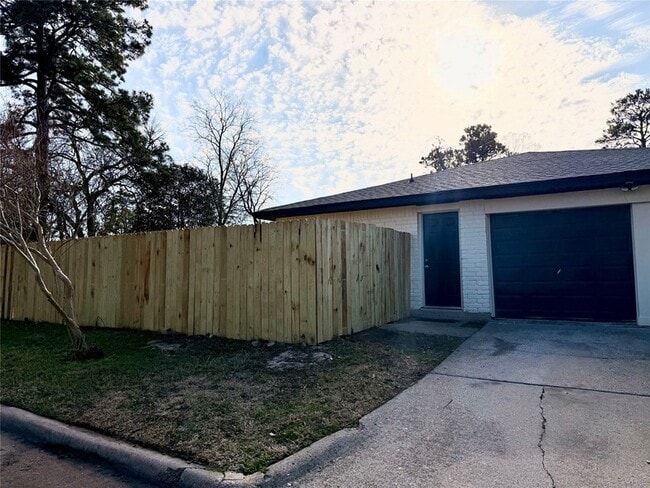 4535 Reynaldo Dr in Spring, TX - Building Photo - Building Photo