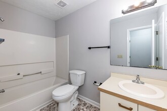 6809 Willowbrook Dr in Fayetteville, NC - Building Photo - Building Photo