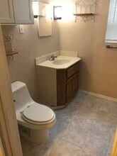 2107 Briggs St in Norman, OK - Building Photo - Building Photo