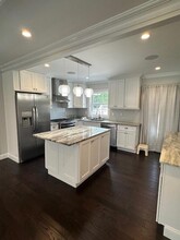 9 Melrose Rd in Dix Hills, NY - Building Photo - Building Photo