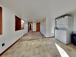 54 5th St in Meadow Lands, PA - Building Photo - Building Photo