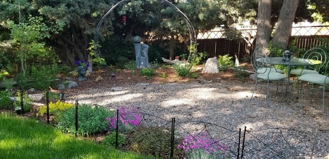 property at 7145 W Rowland Ave