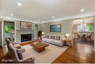 1502 Shenandoah Ave in Cincinnati, OH - Building Photo - Building Photo