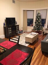 1463 Beacon St in Brookline, MA - Building Photo - Building Photo