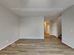 3689 E Sundance Ave in Gilbert, AZ - Foto de edificio - Building Photo