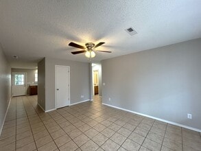 902 W Hendrix St in Rogers, AR - Building Photo - Building Photo