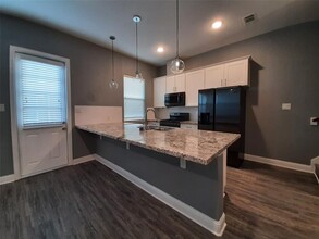 5439 Camaguey St in Houston, TX - Building Photo - Building Photo