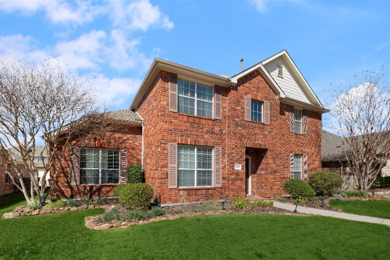1048 Colleton Ln in Frisco, TX - Building Photo