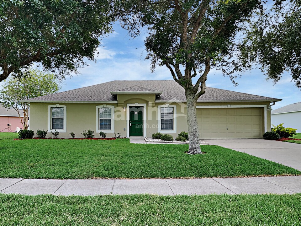 1812 Roper Rd in St. Cloud, FL - Building Photo