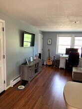 160 Tyngsboro Rd in Chelmsford, MA - Building Photo - Building Photo