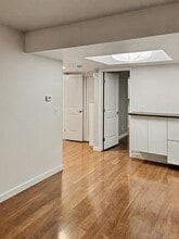 7252 Foxridge Cir in Anchorage, AK - Building Photo - Building Photo