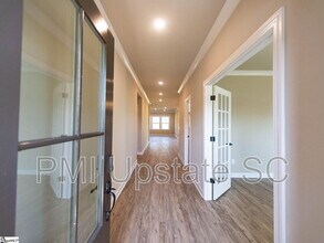 2310 Ditton Ct in Greer, SC - Building Photo - Building Photo