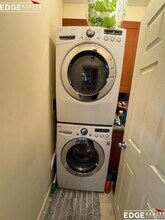 136 Summer St, Unit 1 in Watertown, MA - Foto de edificio - Building Photo