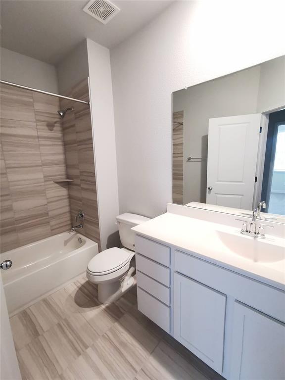 605 W South St in Leander, TX - Foto de edificio - Building Photo