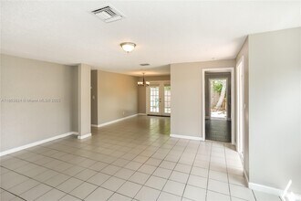 317 NW 49th St in Fort Lauderdale, FL - Building Photo - Building Photo
