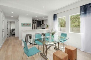 1803 Bouldin Ave in Austin, TX - Building Photo