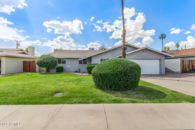 property at 3312 S Ventura Dr