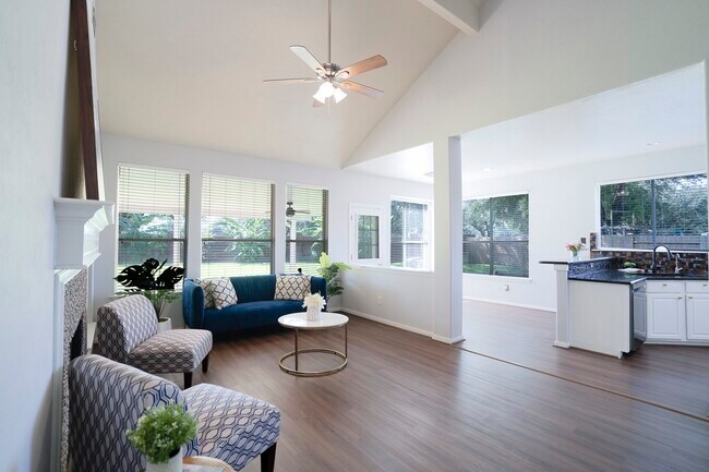 1123 Woodley Bend in Sugar Land, TX - Building Photo - Building Photo