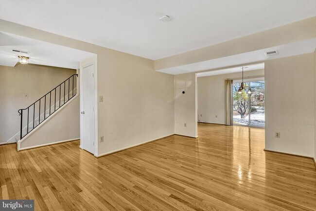 property at 5540 Kendrick Ln