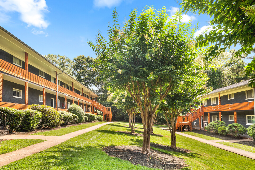 Lenox, Parks at Marietta in Marietta, GA - Foto de edificio