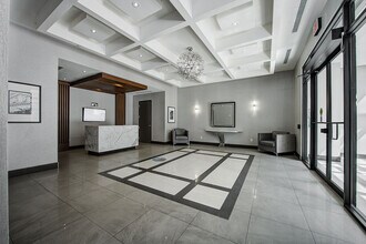 150 Main St W in Hamilton, ON - Building Photo - Building Photo