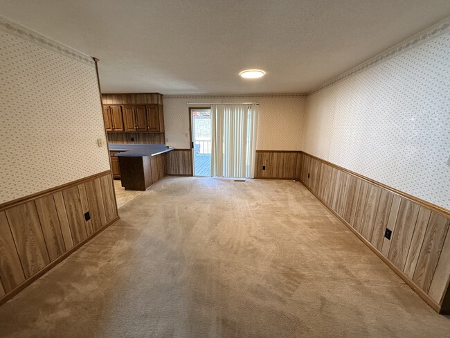 23850 TN-22 in Mc Kenzie, TN - Building Photo - Building Photo