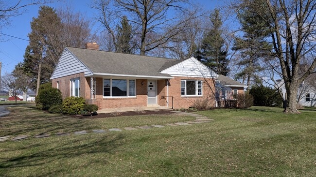 property at 395 W Newport Rd