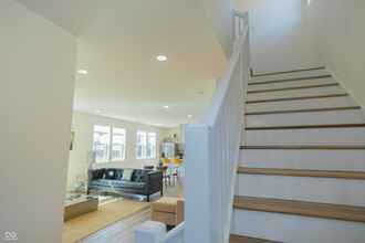 2302 Prospect St in Indianapolis, IN - Foto de edificio - Building Photo