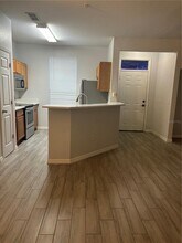 9053 Lee Vista Blvd in Orlando, FL - Building Photo - Building Photo