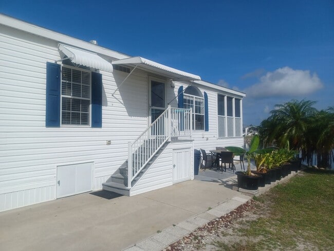 property at 1140 Chinook Trail