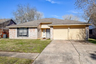 8334 Bird Run Dr in Missouri City, TX - Building Photo - Building Photo