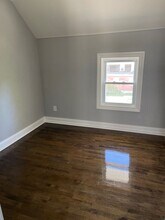 223 E Chambers St in Milwaukee, WI - Building Photo - Building Photo