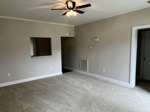 1930 Genesis Park Pl in Charlotte, NC - Building Photo - Building Photo