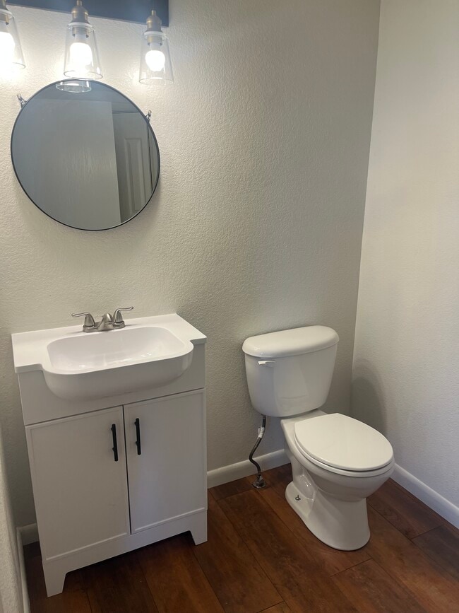 708 Lowell Blvd in Denver, CO - Building Photo - Building Photo