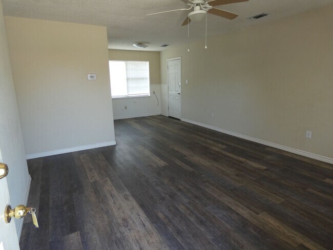 1521 Heath St in Merkel, TX - Building Photo - Building Photo