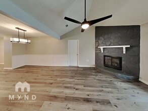 208 Oak Cir N in Stockbridge, GA - Building Photo - Building Photo