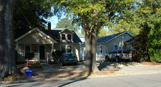 Ninth Street Commons in Durham, NC - Building Photo - Building Photo