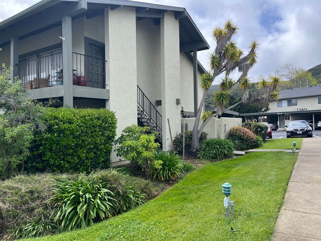property at 1750 Prefumo Canyon Rd
