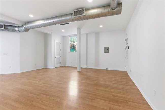 235 Ogden Ave. in Jersey City, NJ - Building Photo - Building Photo